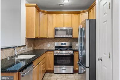 1329 N 32nd Street, Philadelphia, PA 19121 - Photo 9