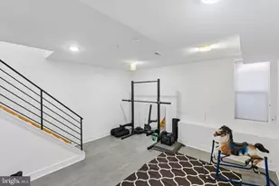 2720 W Cabot St, Philadelphia, PA 19121 - Photo 27