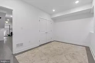 2720 W Cabot St, Philadelphia, PA 19121 - Photo 29