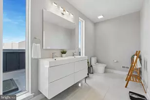 2720 W Cabot St, Philadelphia, PA 19121 - Photo 23