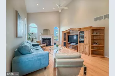 838 Gina Drive, Philadelphia, PA 19115 - Photo 15