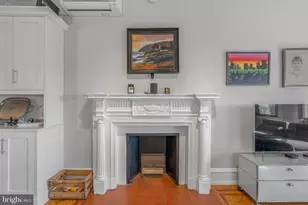 250 S 13th St, Philadelphia, PA 19107 - Photo 13