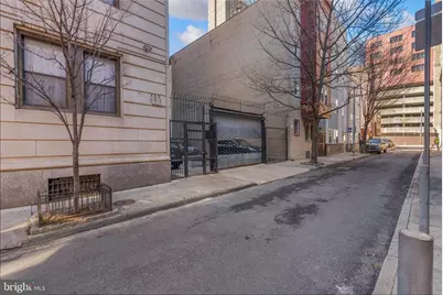 250 S 13th Street #12E, Philadelphia, PA 19107 - Photo 25