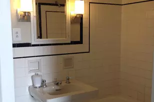 2031 Locust St, Philadelphia, PA 19103 - Photo 7