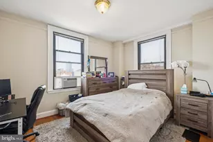 2031 Locust St, Philadelphia, PA 19103 - Photo 9