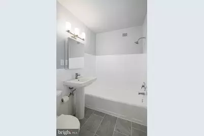 2601 Pennsylvania Avenue #515, Philadelphia, PA 19130 - Photo 11