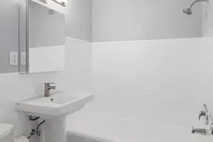 2601 Pennsylvania Ave, Philadelphia, PA 19130 - Photo 11