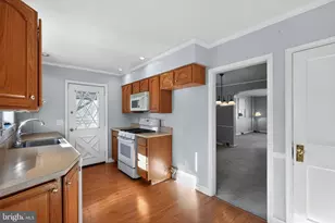 3000 Windish St, Philadelphia, PA 19152 - Photo 15