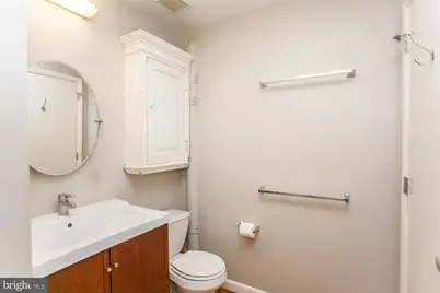 1210 Buttonwood Street #203, Philadelphia, PA 19123 - Photo 7