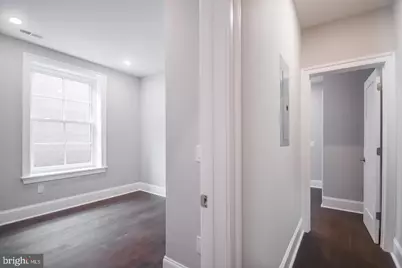 2010 Walnut Street #203, Philadelphia, PA 19103 - Photo 3