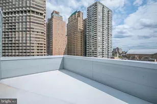 2010 Walnut St, Philadelphia, PA 19103 - Photo 15