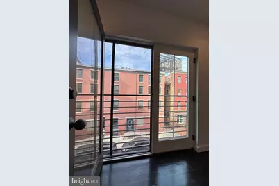 263 N 3rd Street #D, Philadelphia, PA 19106 - Photo 19