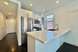 263 N 3rd St, Philadelphia, PA 19106 - Photo 3