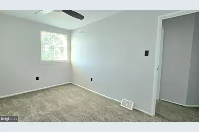 4214 Carteret Drive, Philadelphia, PA 19114 - Photo 9