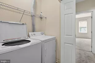 219 Hermitage St, Philadelphia, PA 19127 - Photo 23