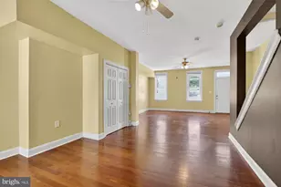 219 Hermitage St, Philadelphia, PA 19127 - Photo 5