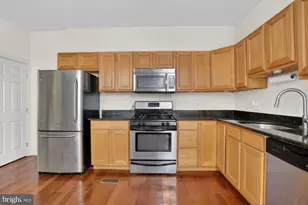 219 Hermitage St, Philadelphia, PA 19127 - Photo 11