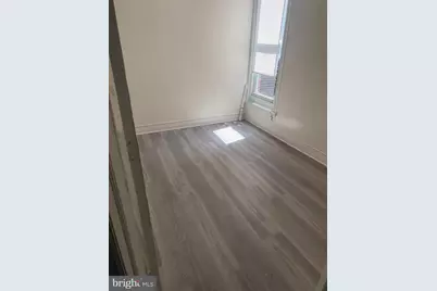 608 W Bristol Street, Philadelphia, PA 19140 - Photo 7