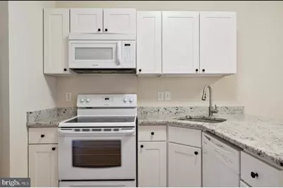 1206 E Palmer Street #3, Philadelphia, PA 19125 - Photo 5