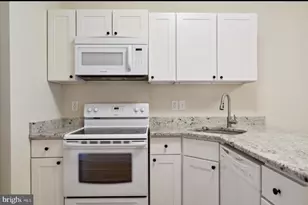 1206 E Palmer St, Philadelphia, PA 19125 - Photo 5