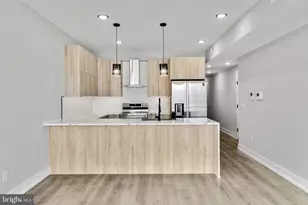 1617 Brown St, Philadelphia, PA 19130 - Photo 5