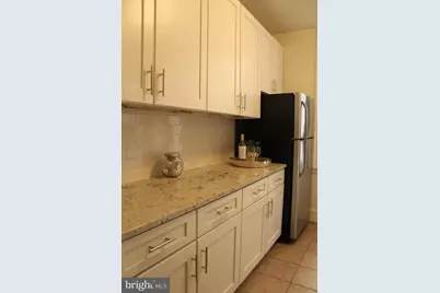 2031 Locust Street #302, Philadelphia, PA 19103 - Photo 5