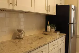 2031 Locust St, Philadelphia, PA 19103 - Photo 5