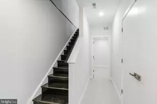 2438 N Mascher St, Philadelphia, PA 19133 - Photo 7