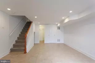 1022 S Colorado St, Philadelphia, PA 19146 - Photo 15