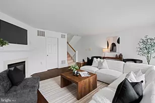 2341 Wallace St, Philadelphia, PA 19130 - Photo 9