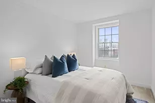 2341 Wallace St, Philadelphia, PA 19130 - Photo 25