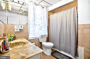 6341 Martins Mill Rd, Philadelphia, PA 19111 - Photo 15