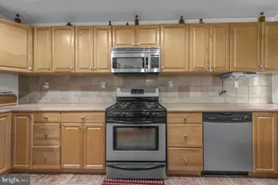 8504 Forrest Ave, Philadelphia, PA 19150 - Photo 7