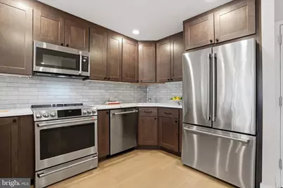 241 S 6th St #1304F, Philadelphia, PA 19106 - Photo 5