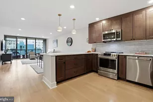 241 S 6th St, Philadelphia, PA 19106 - Photo 3