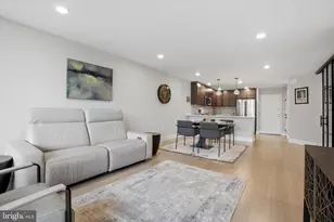 241 S 6th St, Philadelphia, PA 19106 - Photo 17