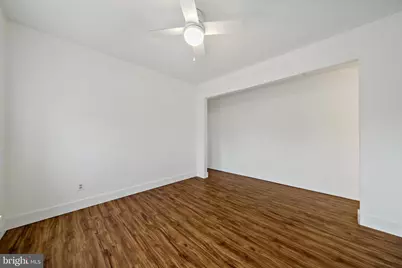 2400 S Hutchinson Street #2, Philadelphia, PA 19148 - Photo 9