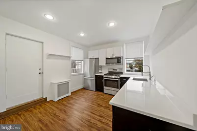 2400 S Hutchinson Street #2, Philadelphia, PA 19148 - Photo 3