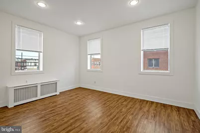 2400 S Hutchinson Street #2, Philadelphia, PA 19148 - Photo 5