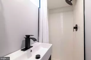 937 E Gorgas Ln, Philadelphia, PA 19150 - Photo 29