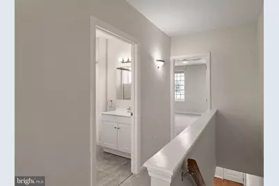 2308 S Chadwick Street, Philadelphia, PA 19145 - Photo 9