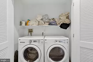 151 N 2nd St, Philadelphia, PA 19106 - Photo 15