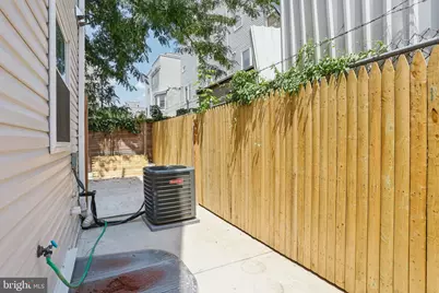 2225 N Waterloo Street, Philadelphia, PA 19133 - Photo 37