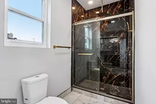 2225 N Waterloo St, Philadelphia, PA 19133 - Photo 29