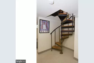 303 S 11th Street #10, Philadelphia, PA 19107 - Photo 9