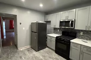 2812 Emerald St, Philadelphia, PA 19134 - Photo 3