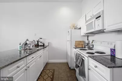 1001 Chestnut Street #903W, Philadelphia, PA 19107 - Photo 3