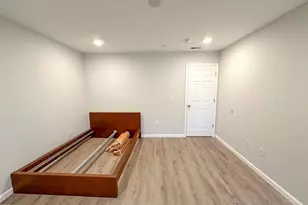 2404 W Thompson St, Philadelphia, PA 19121 - Photo 11