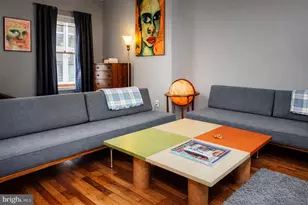 988 N 2nd St, Philadelphia, PA 19123 - Photo 9