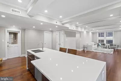 1901 Walnut Street #12C, Philadelphia, PA 19103 - Photo 5